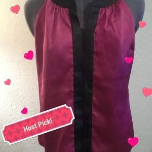 💕HP💕T‎ Tahari Magenta Satin Blouse